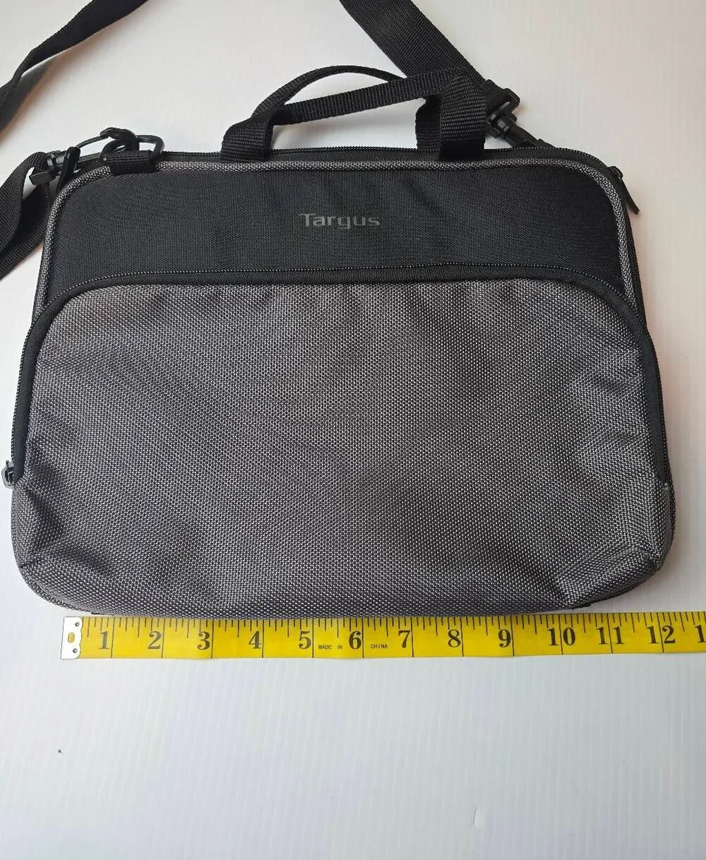 Targus Laptop/Tablet Bag Gray